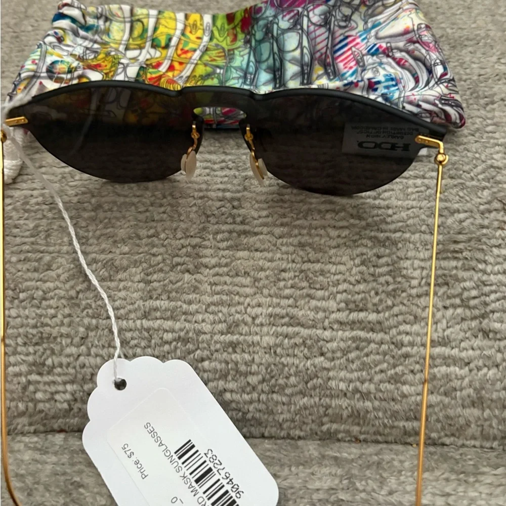 NWT Illesteva sunglasses - Picture 4 of 10